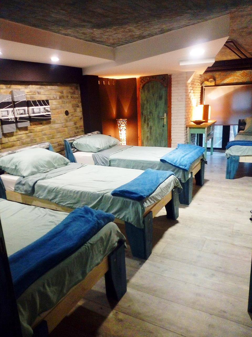 Nappark Hostel Belgrado Esterno foto